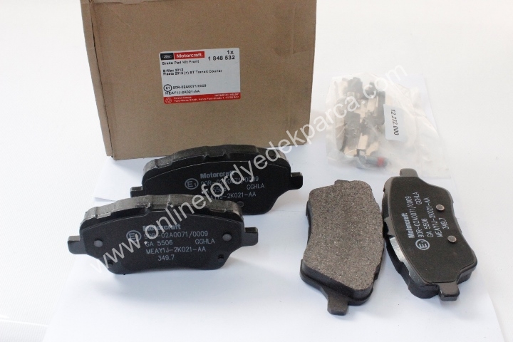 Courier - Sonrası <br> Ön Fren Balata - MEMT76 2K021 AA