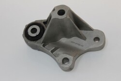 İthal - Focus / Cmax Şanzuman Alt Takoz Tutucu Braketi (4M51 6P093 FA)