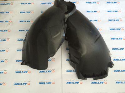 Focus <br> Ön Çamurluk Davlumbazı Sol <br> 4M51 16115 AB