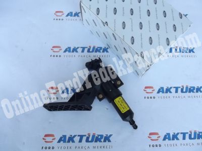 Mondeo 2000 - 2007 Arası <br> Sol Far Yıkama Motoru - 1S71 13L015 AE