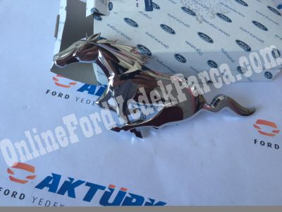 Mustang 2015 / Sonrası <br> Mustang Panjur Arması ( At ) - FR3B 8A224 AD