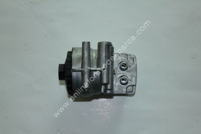 Transit 2001 - 2006, Mondeo 2001 - 2006 TDCİ <br> Yağ Soğutucu Önden çeker <br> 1C1Q 6B624 AH