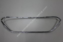 Focus 2008-2011Ön Tampon Panjur Çerçeve Nikelajlı  8M51 8C436 ADSMAS - 2