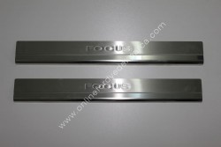 Orjinal - Basamak Kaplama Focus Yazı <br> AM4M5J 13132 AD18AA