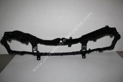 Focus 2008-2011Ön Panel  8M51 8B041 CC - 3